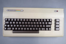 Lade das Bild in den Galerie-Viewer, Commodore C64 Computer