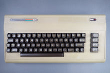 Lade das Bild in den Galerie-Viewer, Commodore C64 Computer