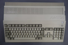 Lade das Bild in den Galerie-Viewer, Commodore Amiga 500