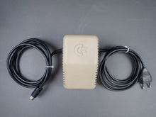 Lade das Bild in den Galerie-Viewer, Commodore C64 Computer