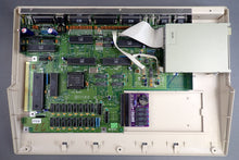 Lade das Bild in den Galerie-Viewer, Commodore Amiga 500 "Chicken Lips"
