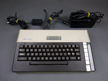 Lade das Bild in den Galerie-Viewer, Atari 800XL Computer
