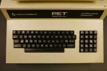 Lade das Bild in den Galerie-Viewer, Commodore PET 2001-32N Tastatur
